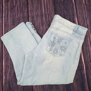 Nine West Karen Floral Capri 14 Light Wash Denim Embroidered Boho‎ Crop Jeans
